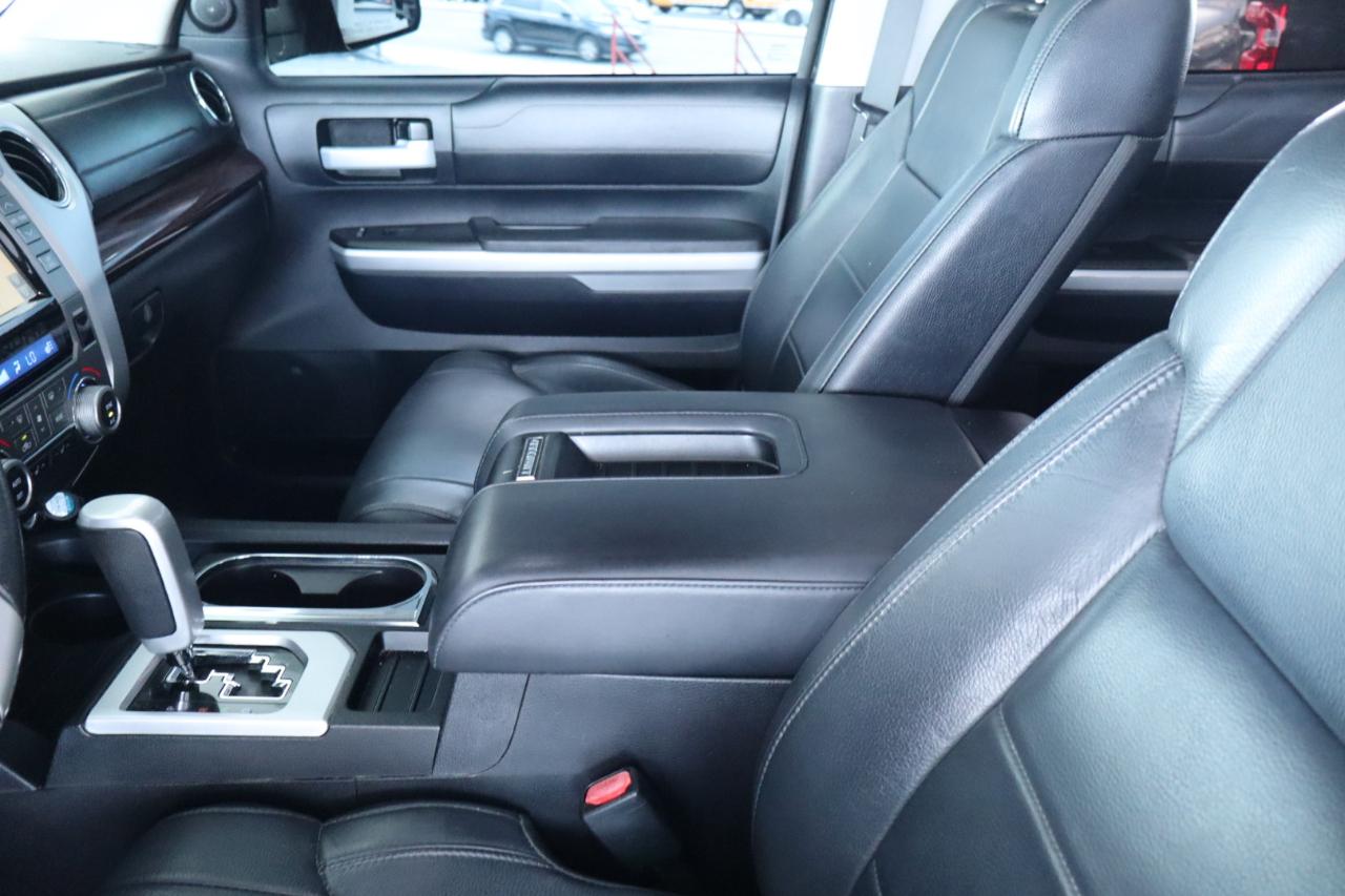 Toyota Tundra 2WD Truck CrewMax 5.7L FFV V8 6-Spd AT LTD (Natl) 2016