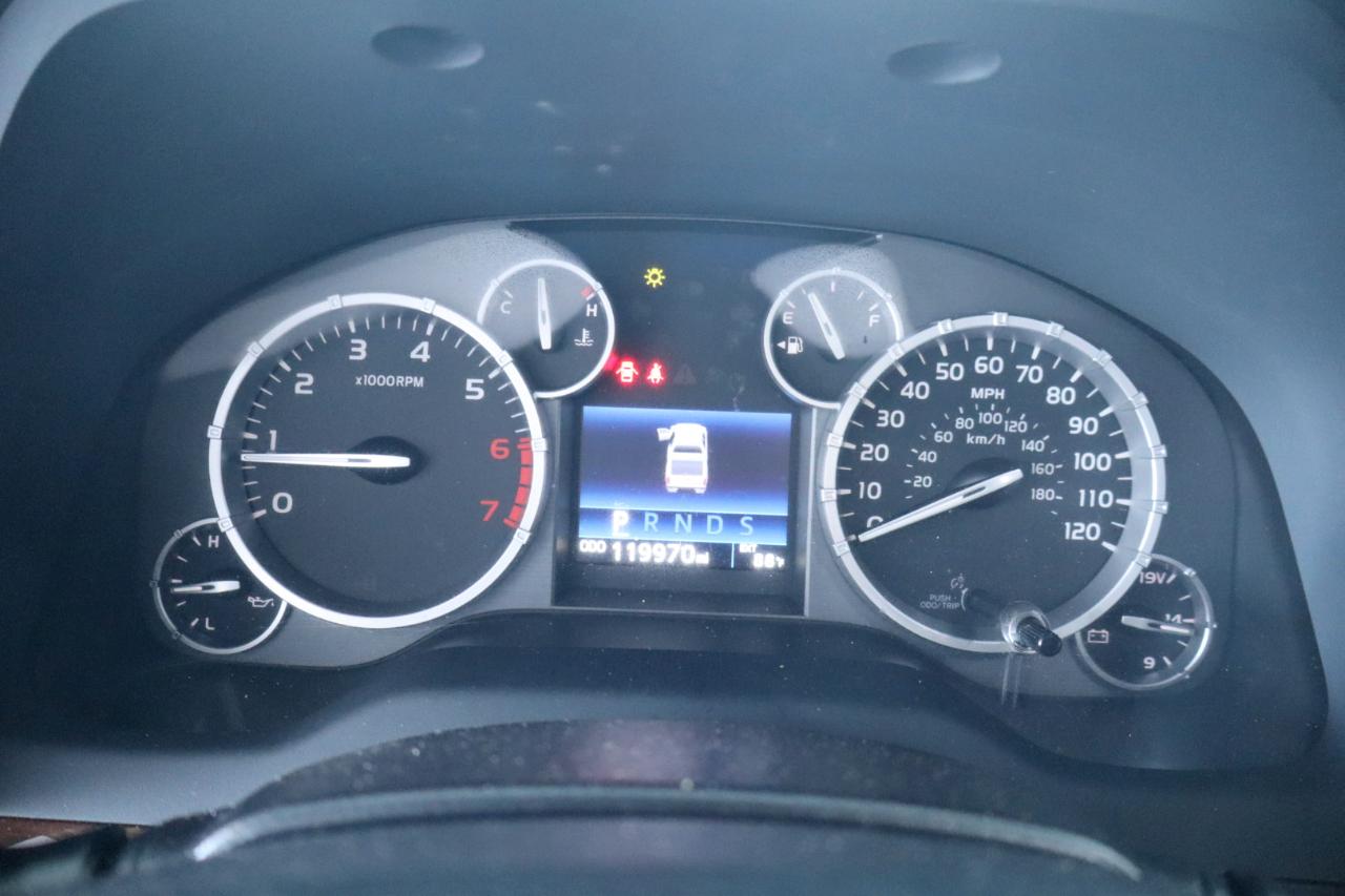 Toyota Tundra 2WD Truck CrewMax 5.7L FFV V8 6-Spd AT LTD (Natl) 2016