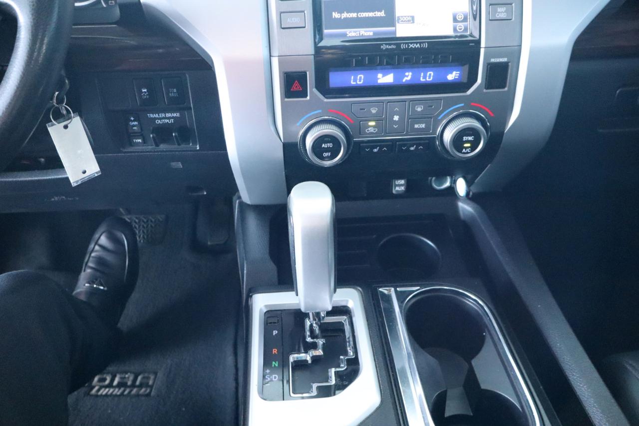 Toyota Tundra 2WD Truck CrewMax 5.7L FFV V8 6-Spd AT LTD (Natl) 2016