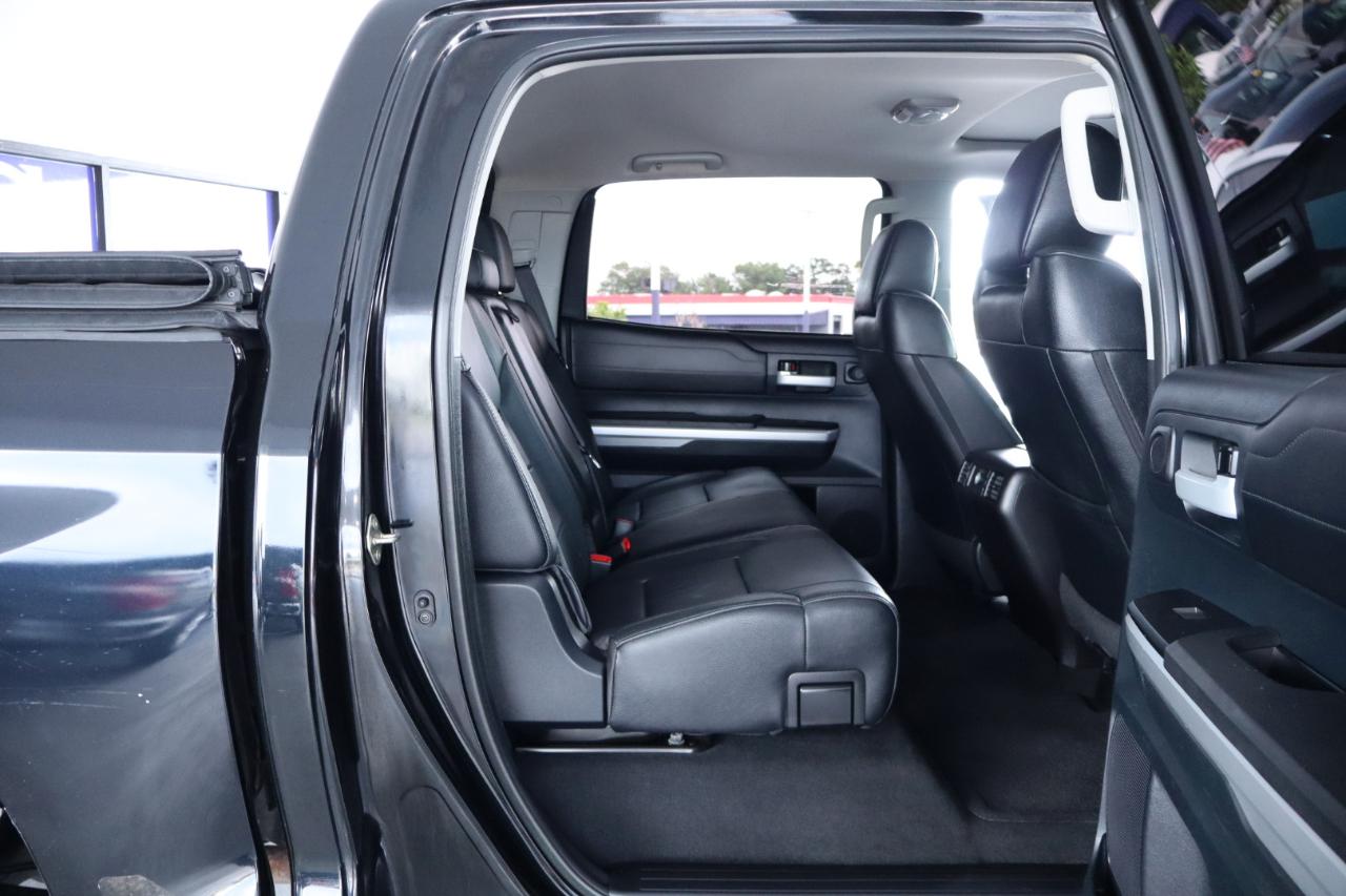 Toyota Tundra 2WD Truck CrewMax 5.7L FFV V8 6-Spd AT LTD (Natl) 2016