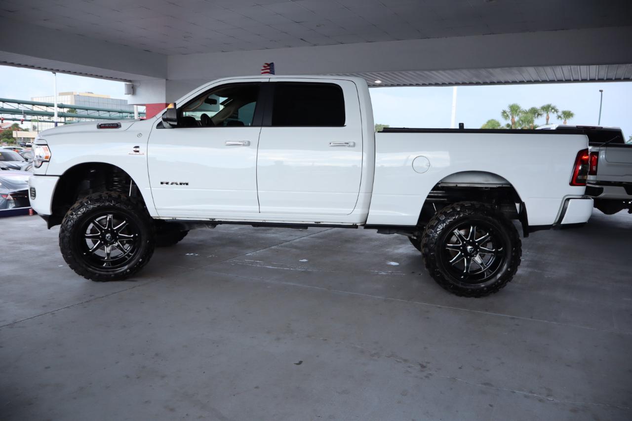RAM 2500 Big Horn 4x4 Crew Cab 6'4" Box 2019