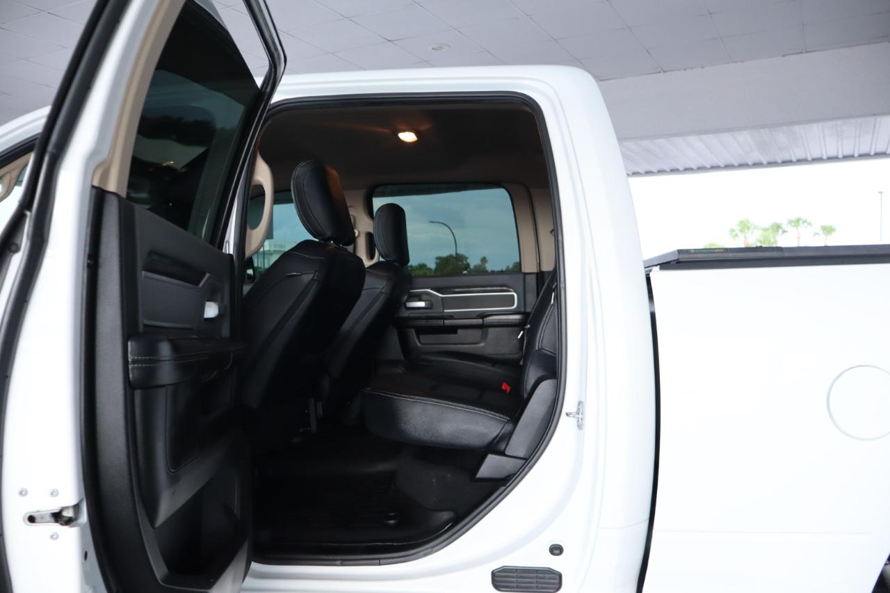 RAM 2500 Big Horn 4x4 Crew Cab 6'4" Box 2019