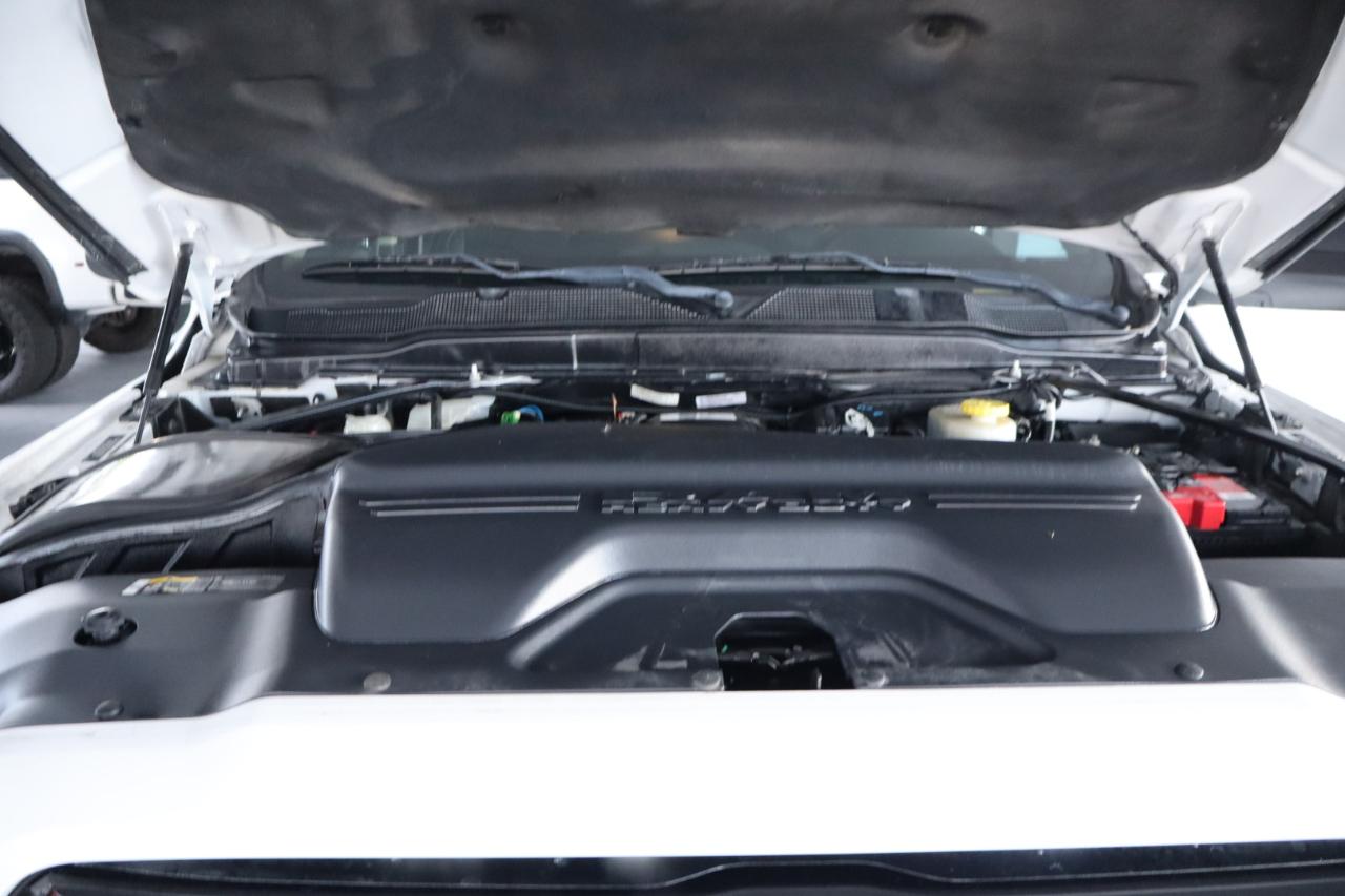 RAM 2500 Big Horn 4x4 Crew Cab 6'4" Box 2019