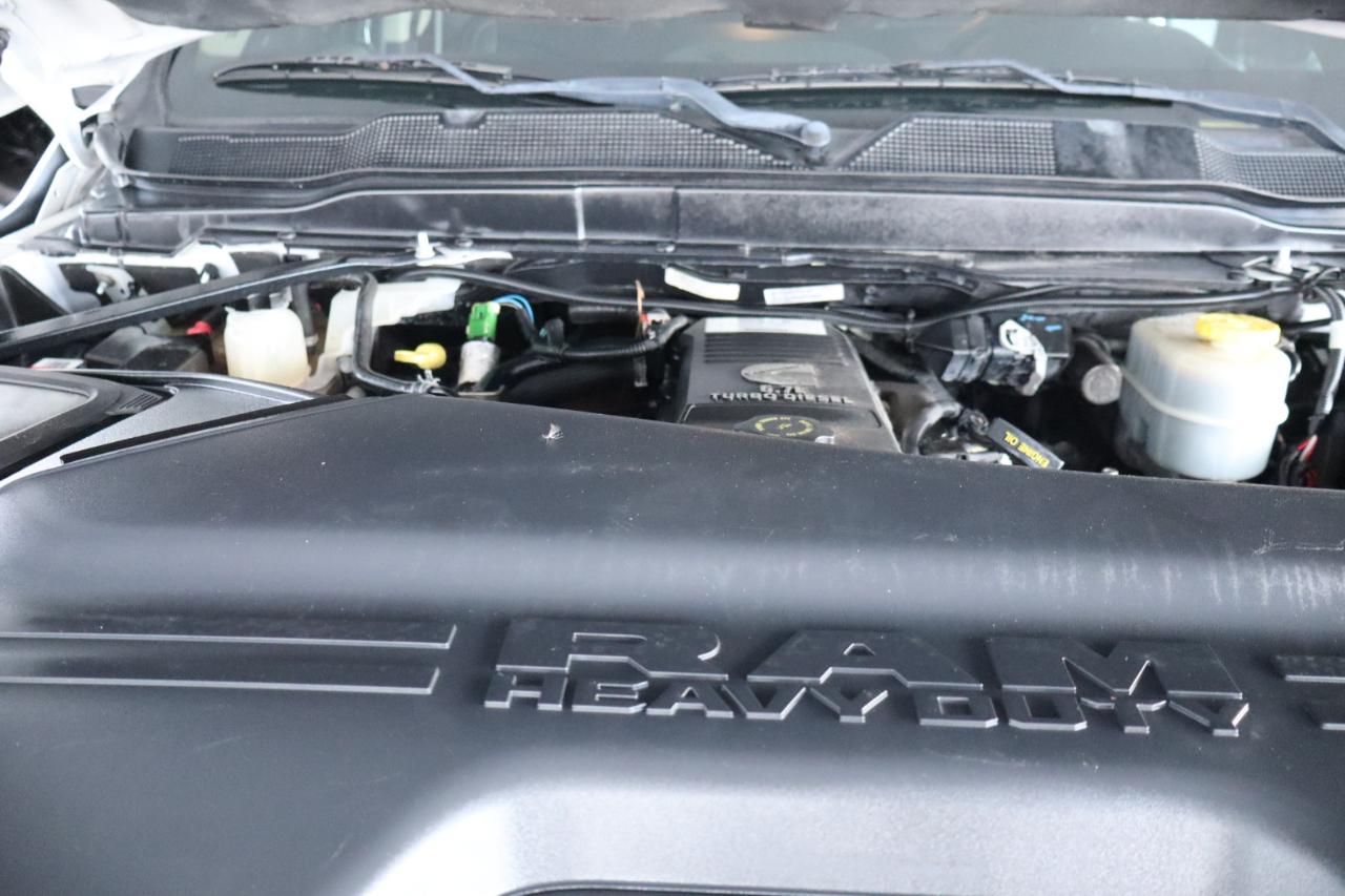 RAM 2500 Big Horn 4x4 Crew Cab 6'4" Box 2019