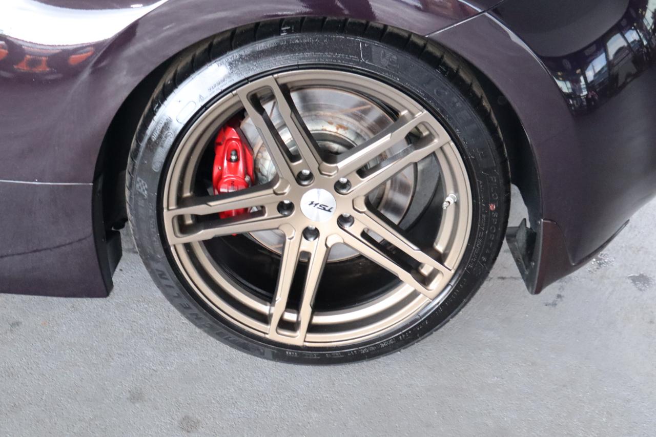 Nissan 370Z 2dr Cpe Auto 2015
