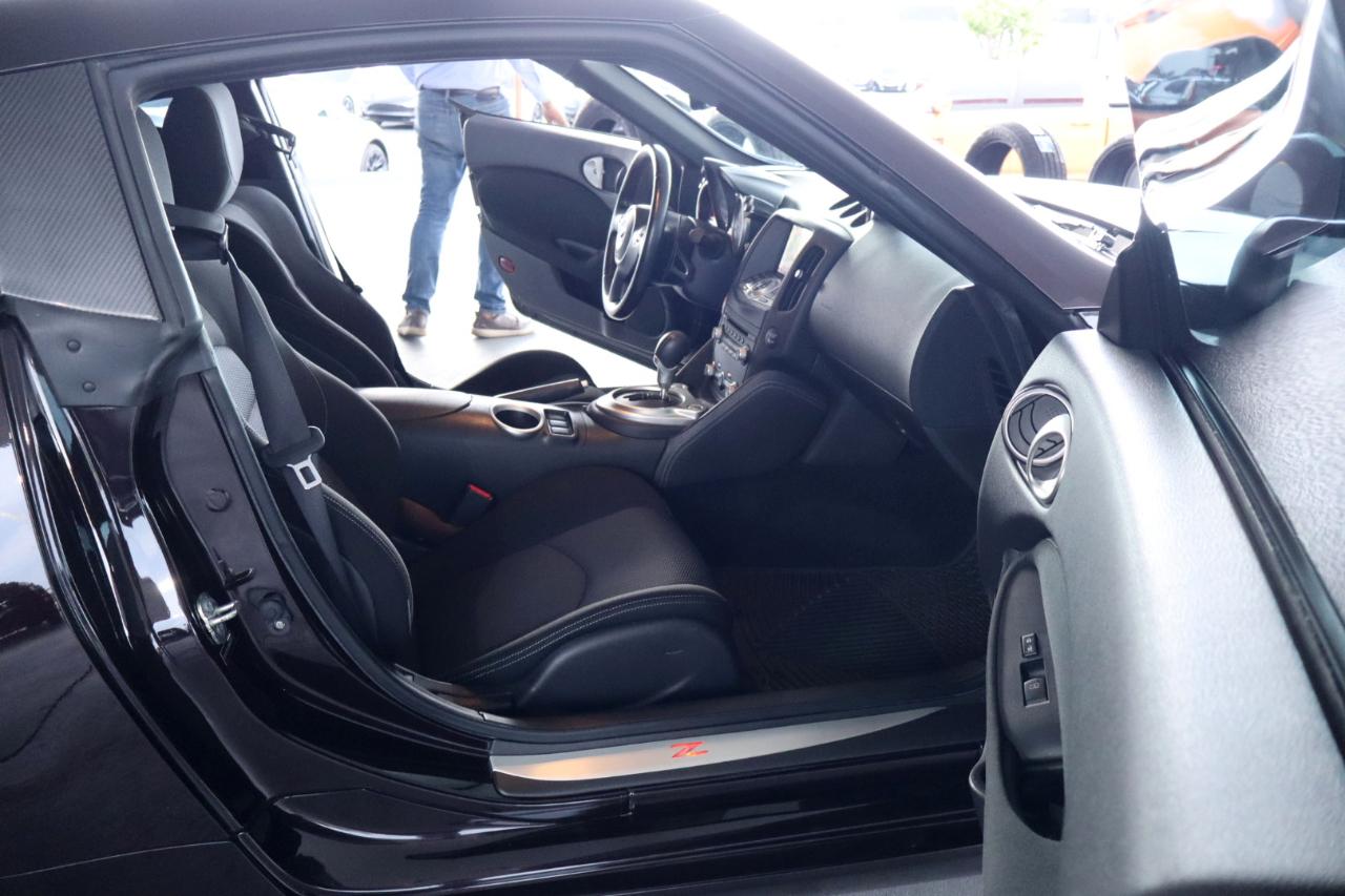 Nissan 370Z 2dr Cpe Auto 2015