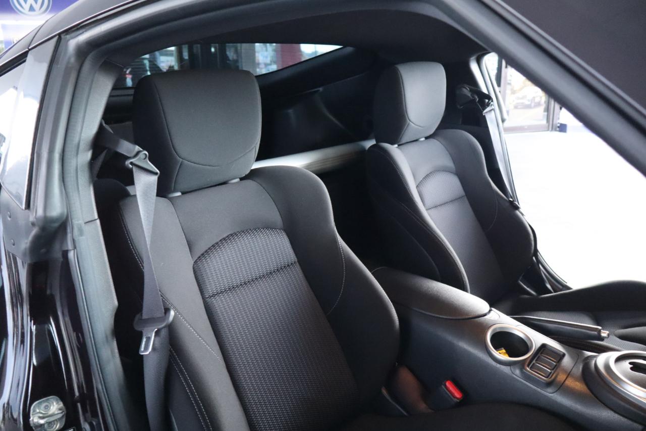 Nissan 370Z 2dr Cpe Auto 2015