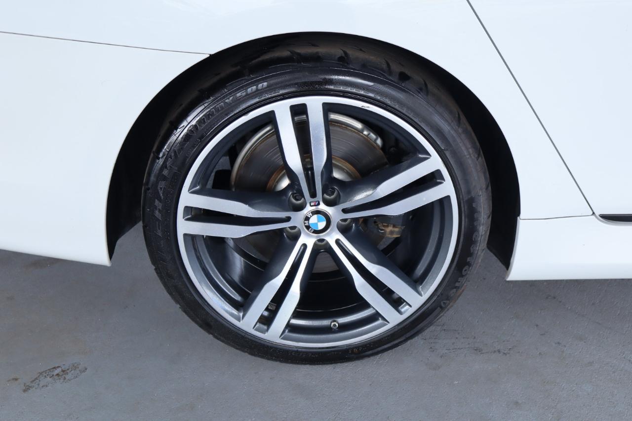 BMW 7 Series 4dr Sdn 750i RWD 2016