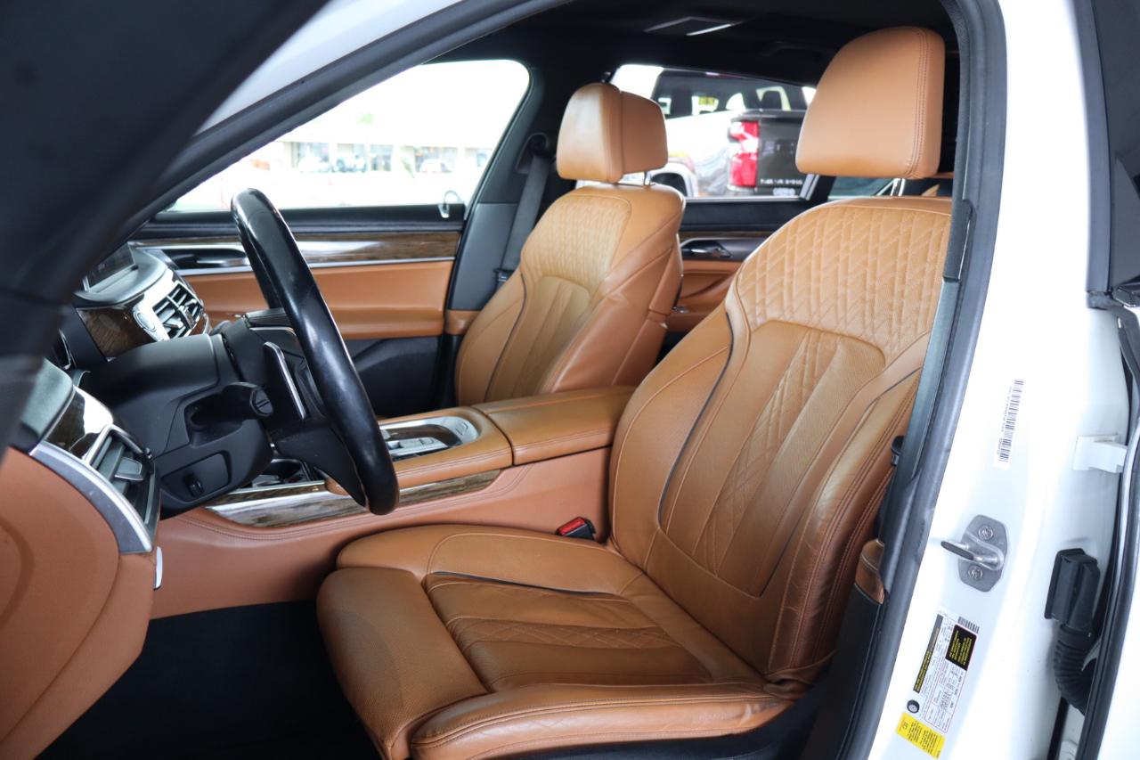 BMW 7 Series 4dr Sdn 750i RWD 2016