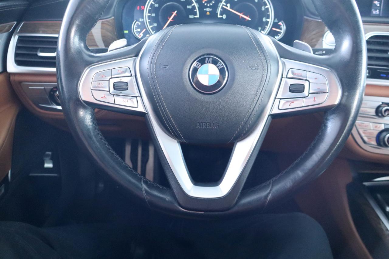 BMW 7 Series 4dr Sdn 750i RWD 2016
