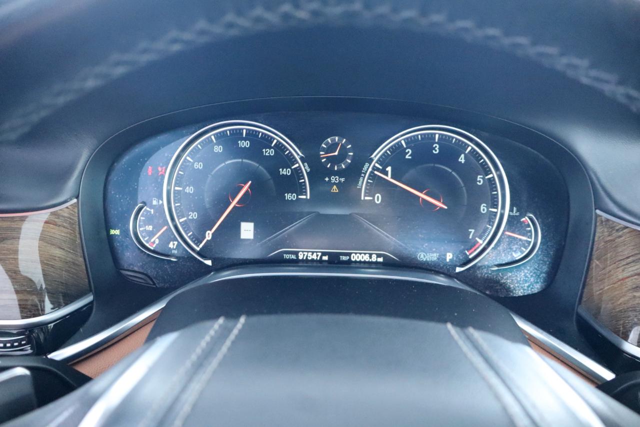 BMW 7 Series 4dr Sdn 750i RWD 2016