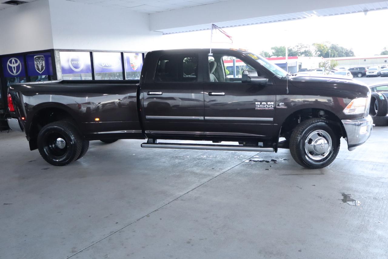 RAM 3500 2WD Crew Cab 149" SLT 2016