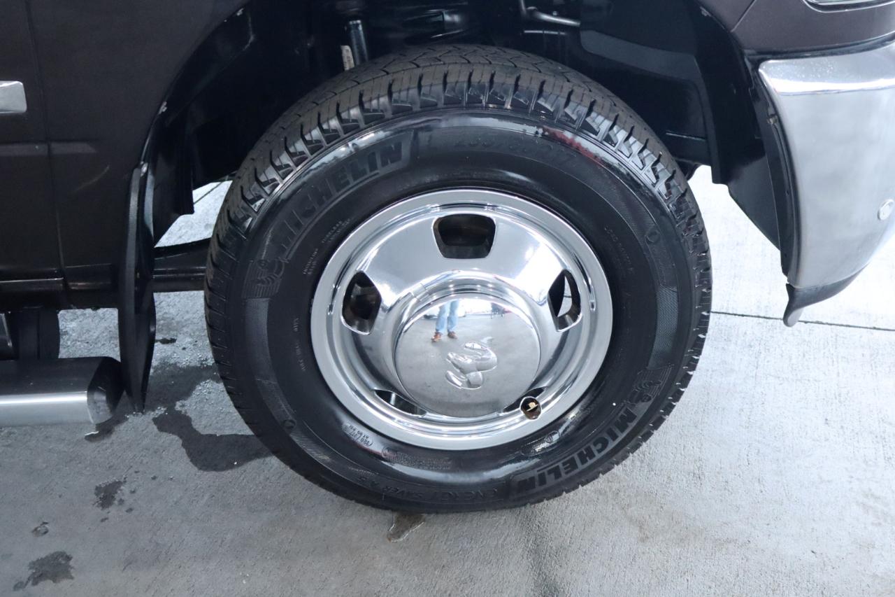 RAM 3500 2WD Crew Cab 149" SLT 2016