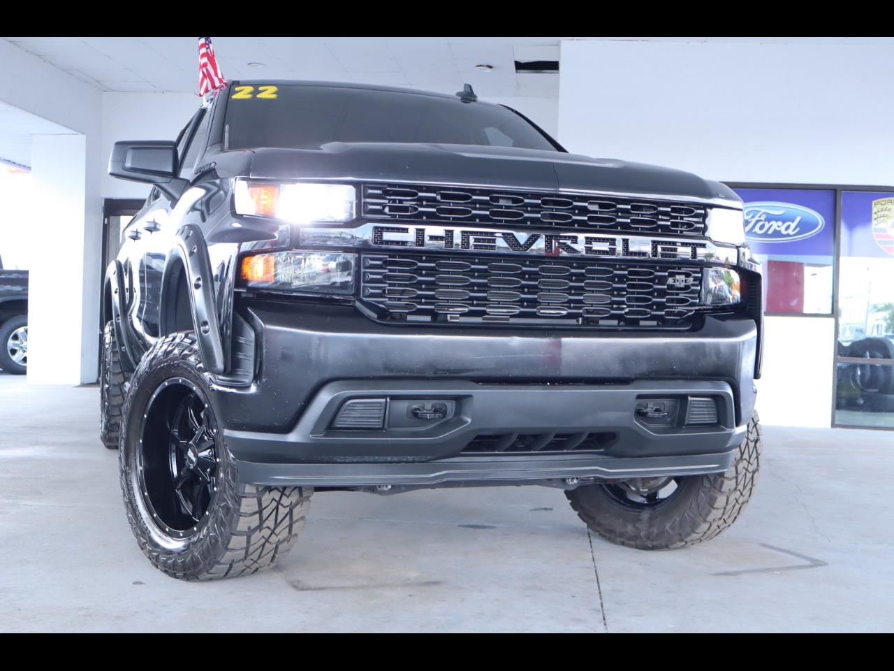 Chevrolet Silverado 1500 LTD 4WD Crew Cab 147" Custom 2022
