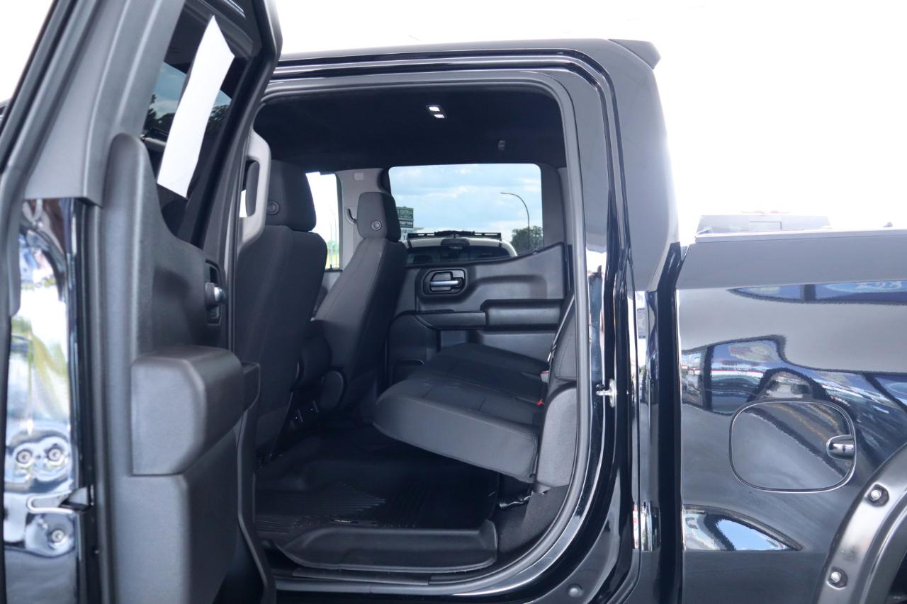 Chevrolet Silverado 1500 LTD 4WD Crew Cab 147" Custom 2022