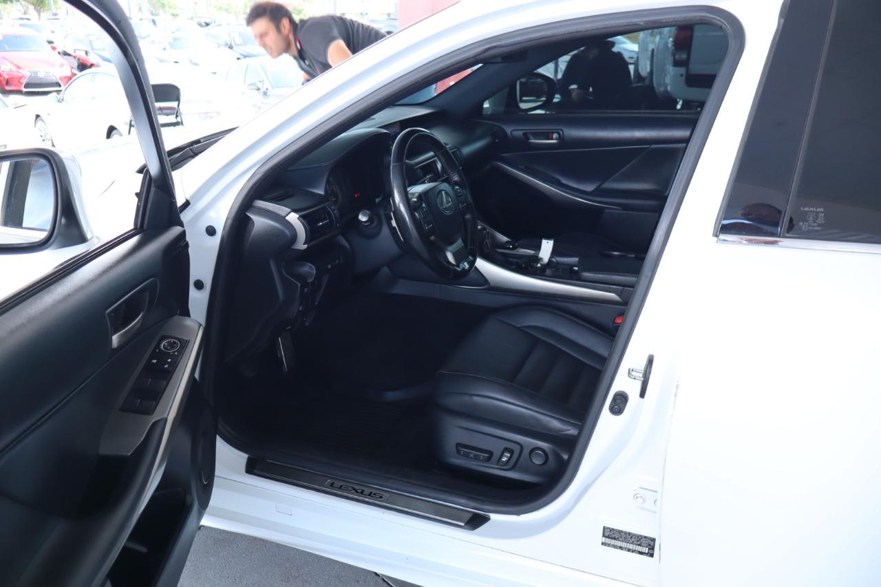 Lexus IS IS 350 AWD 2017