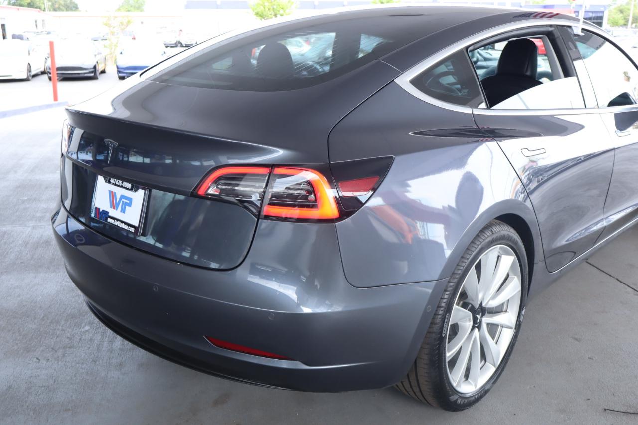 Tesla Model 3 Mid Range Battery RWD 2018