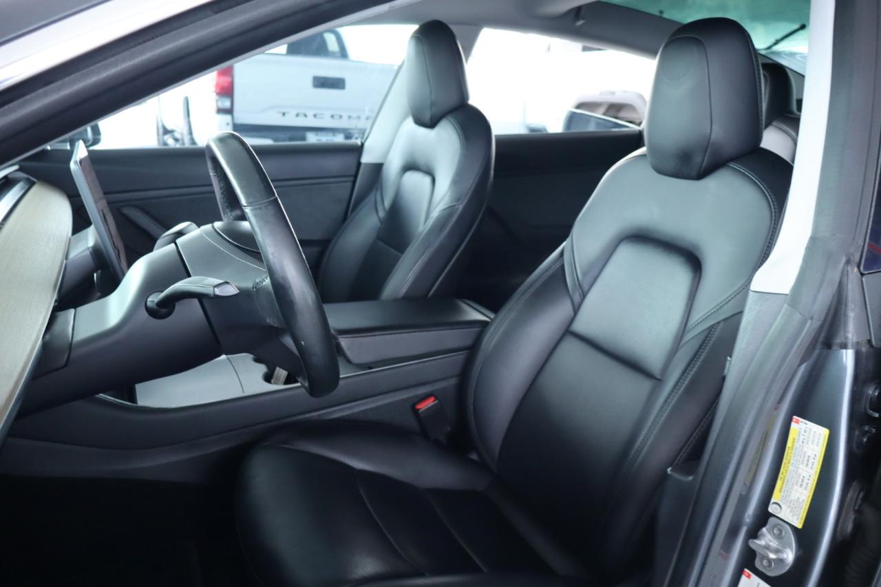 Tesla Model 3 Mid Range Battery RWD 2018