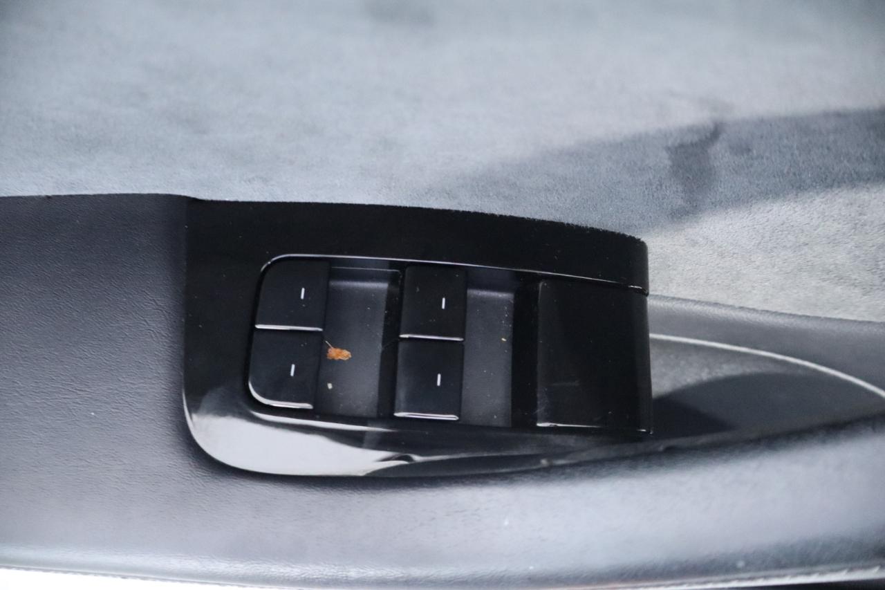 Tesla Model 3 Mid Range Battery RWD 2018