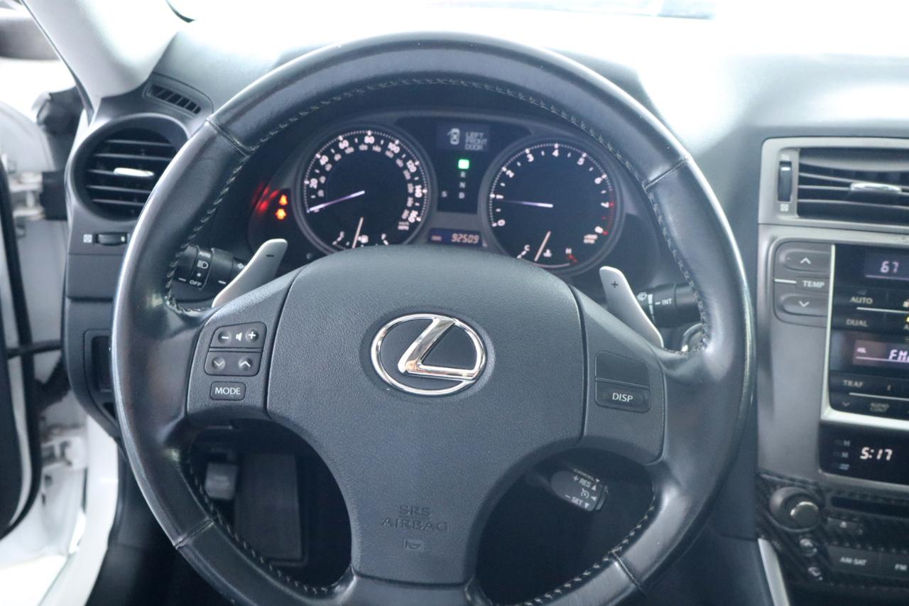 Lexus IS 250 4dr Sport Sdn Man RWD 2008