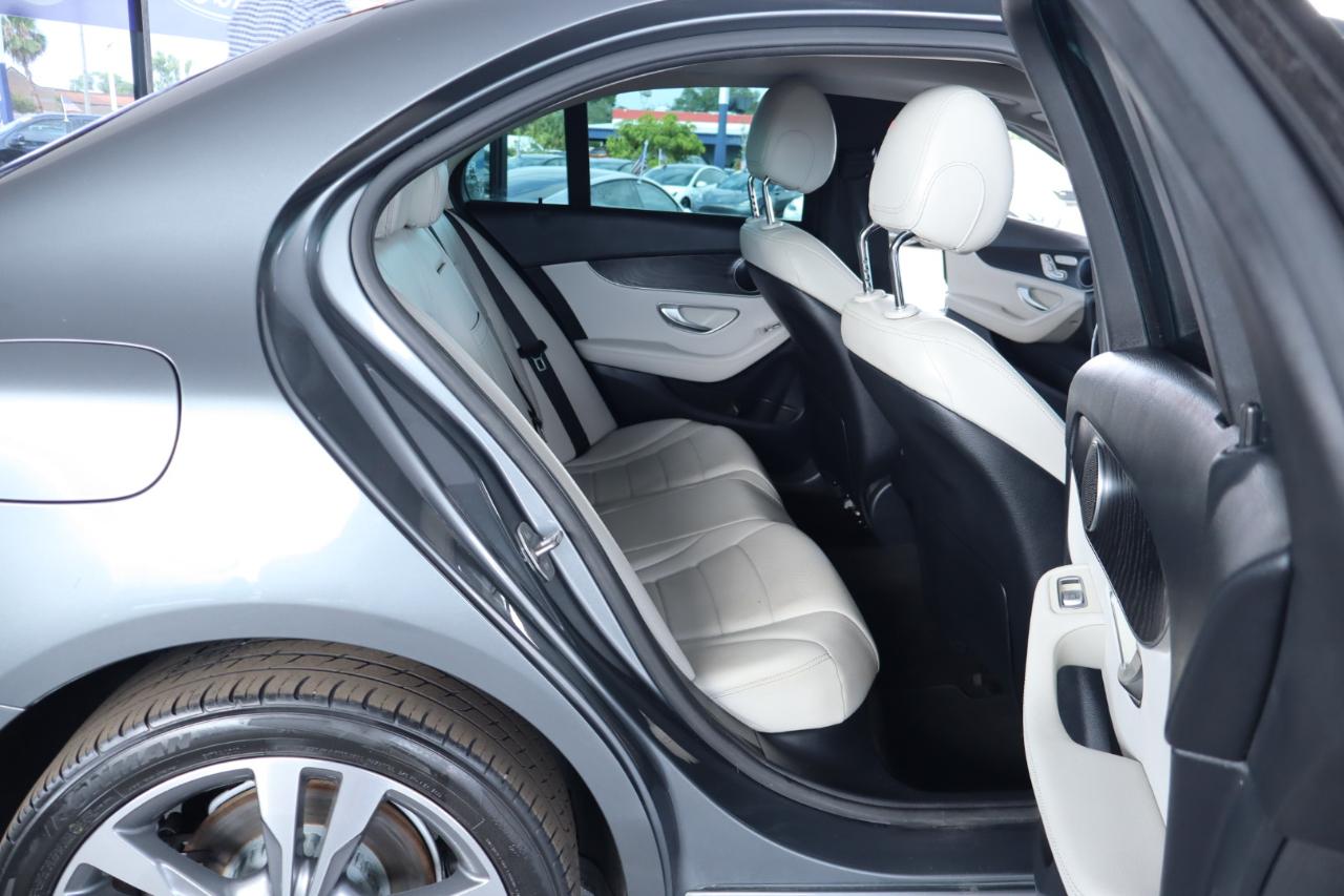 Mercedes-Benz C-Class C 300 4MATIC Sedan 2017