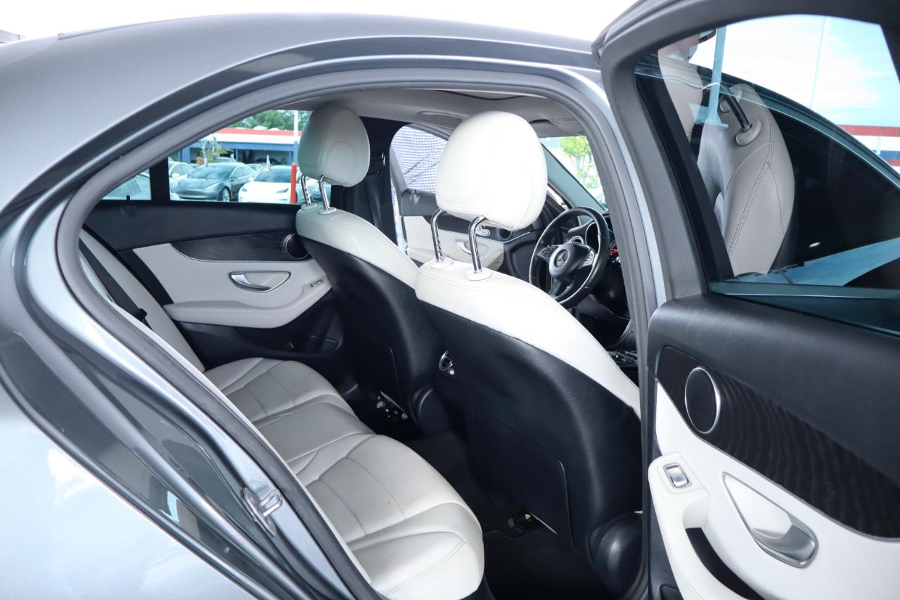 Mercedes-Benz C-Class C 300 4MATIC Sedan 2017