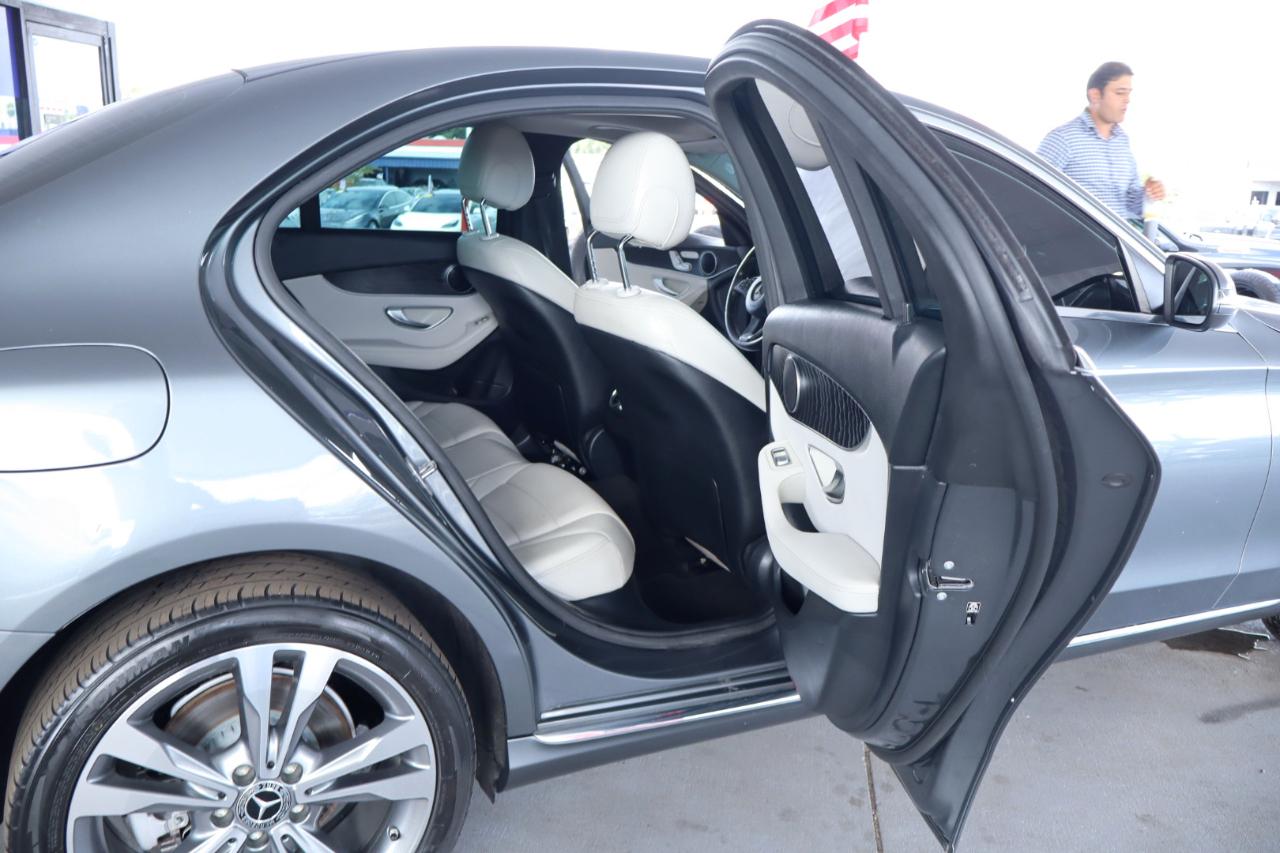 Mercedes-Benz C-Class C 300 4MATIC Sedan 2017