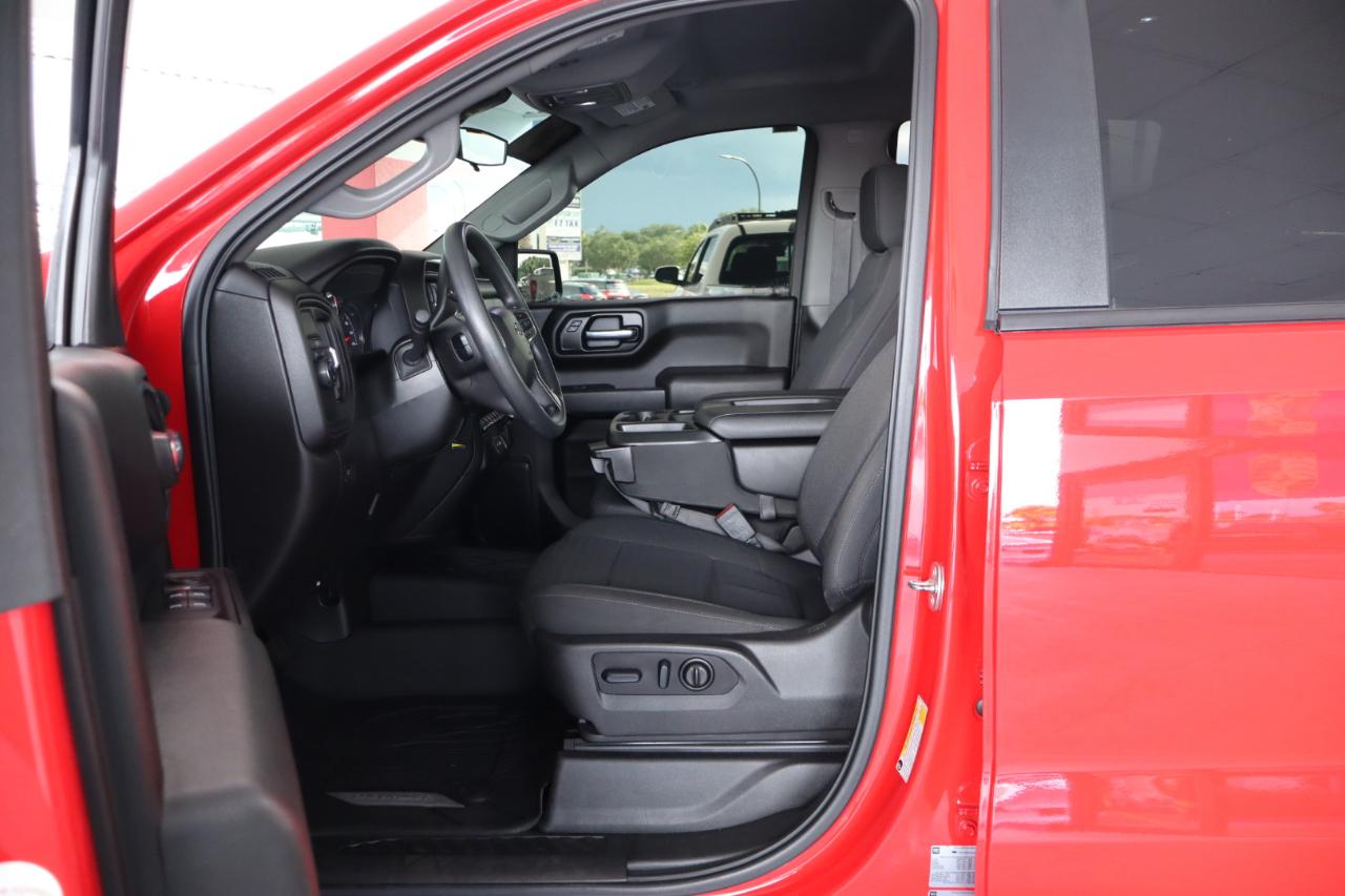 Chevrolet Silverado 1500 LTD 2WD Crew Cab 147" Custom 2022