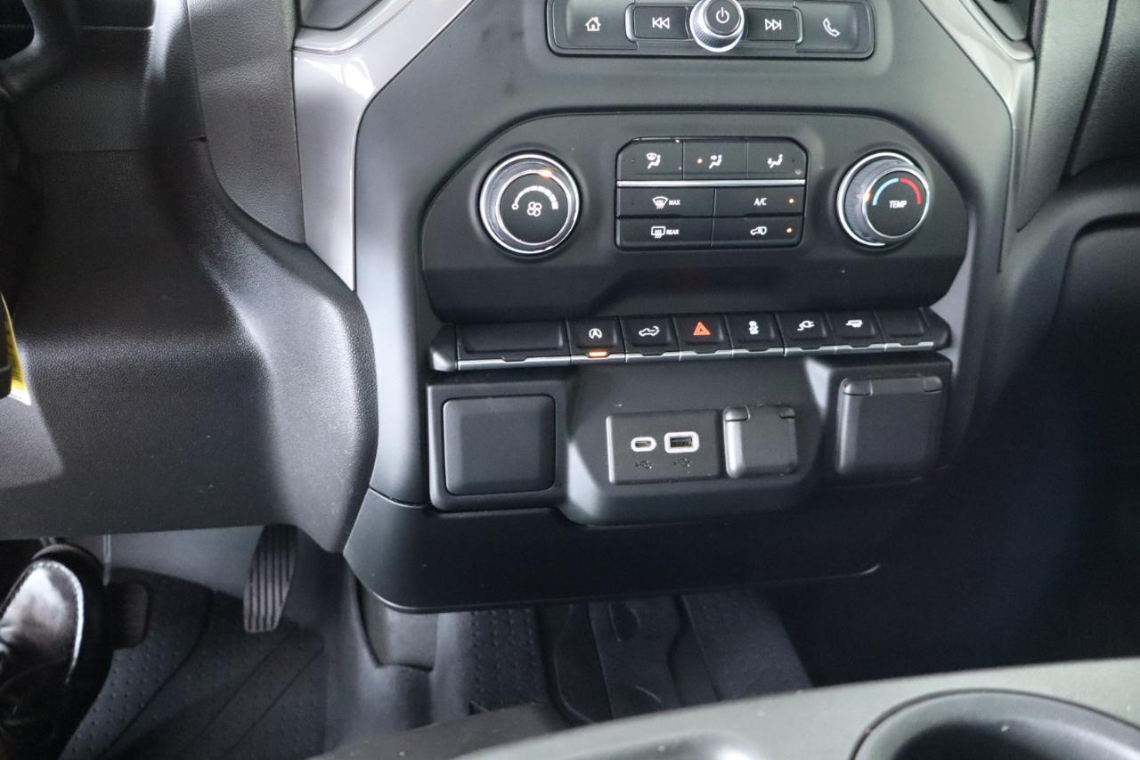 Chevrolet Silverado 1500 LTD 2WD Crew Cab 147" Custom 2022