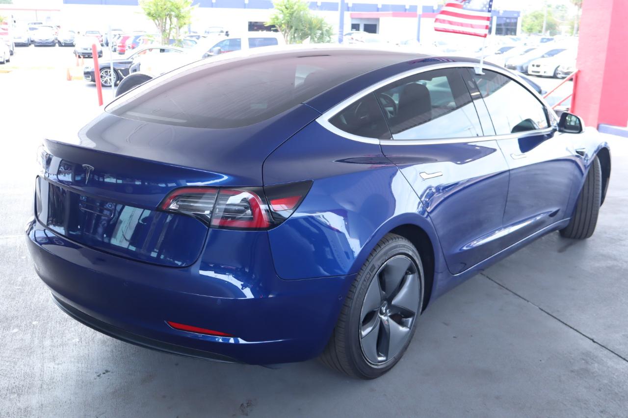 Tesla Model 3 Mid Range Battery RWD 2018