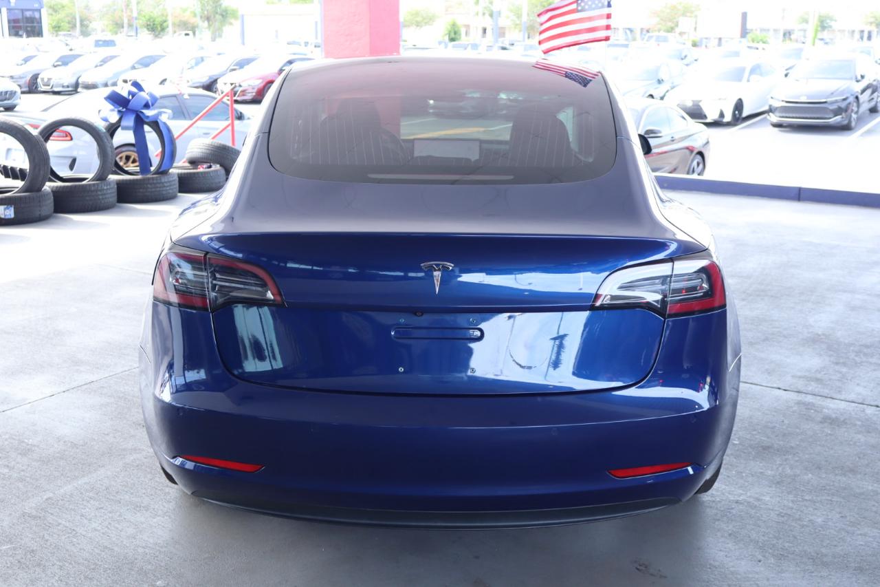 Tesla Model 3 Mid Range Battery RWD 2018
