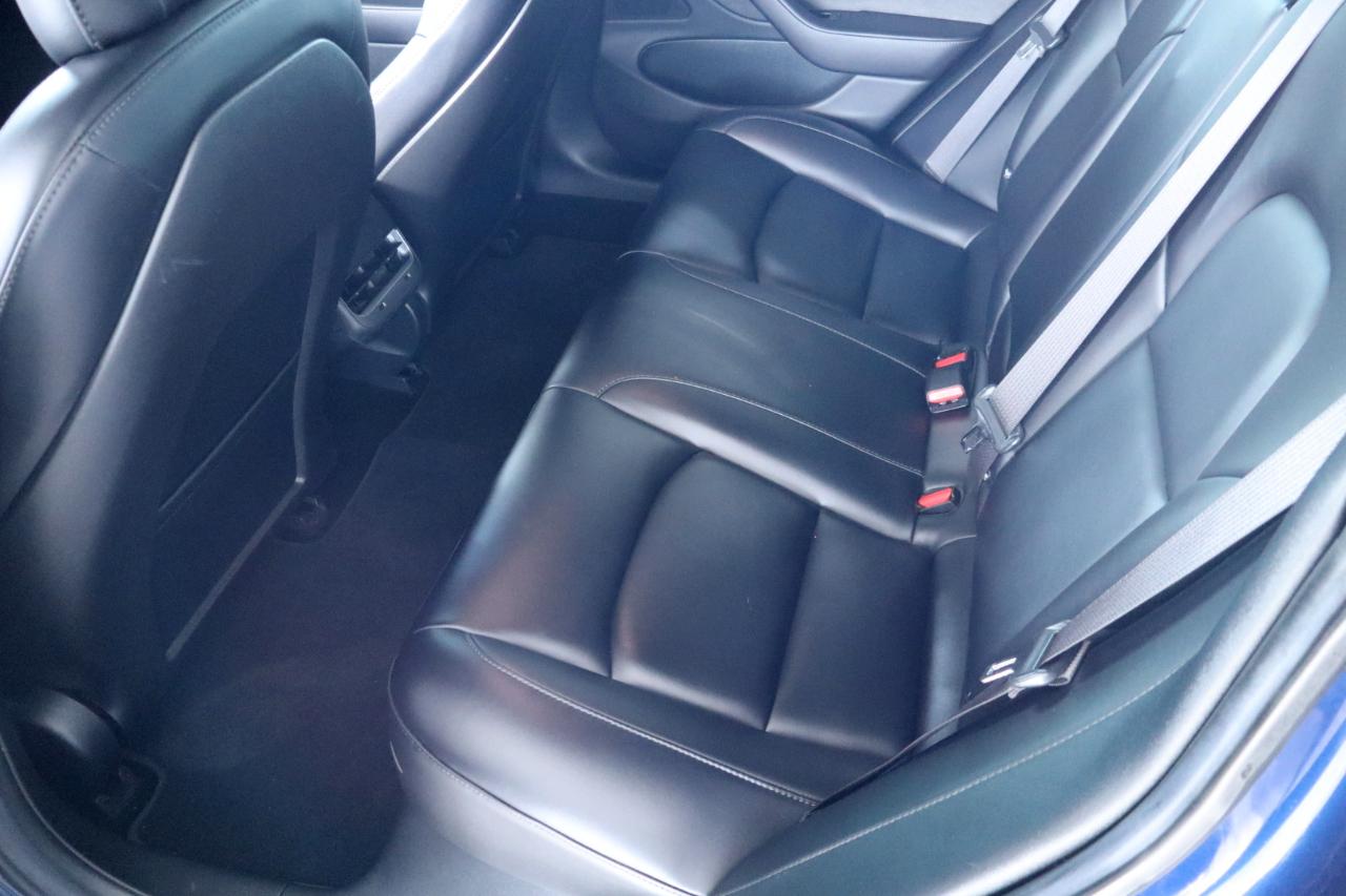 Tesla Model 3 Mid Range Battery RWD 2018