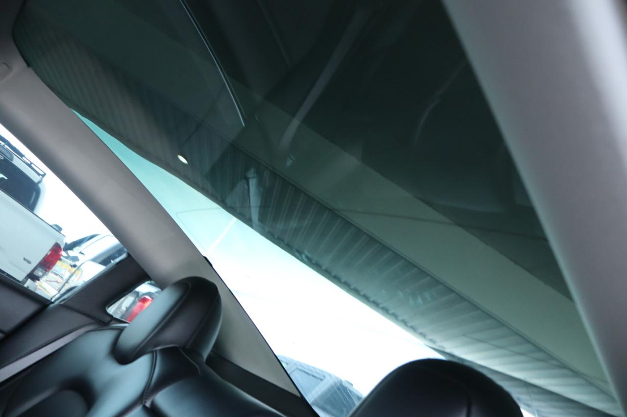Tesla Model 3 Mid Range Battery RWD 2018