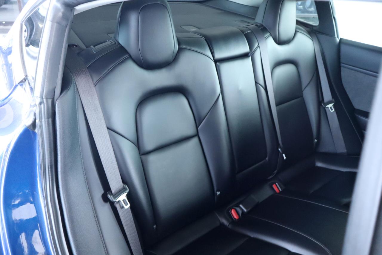 Tesla Model 3 Mid Range Battery RWD 2018
