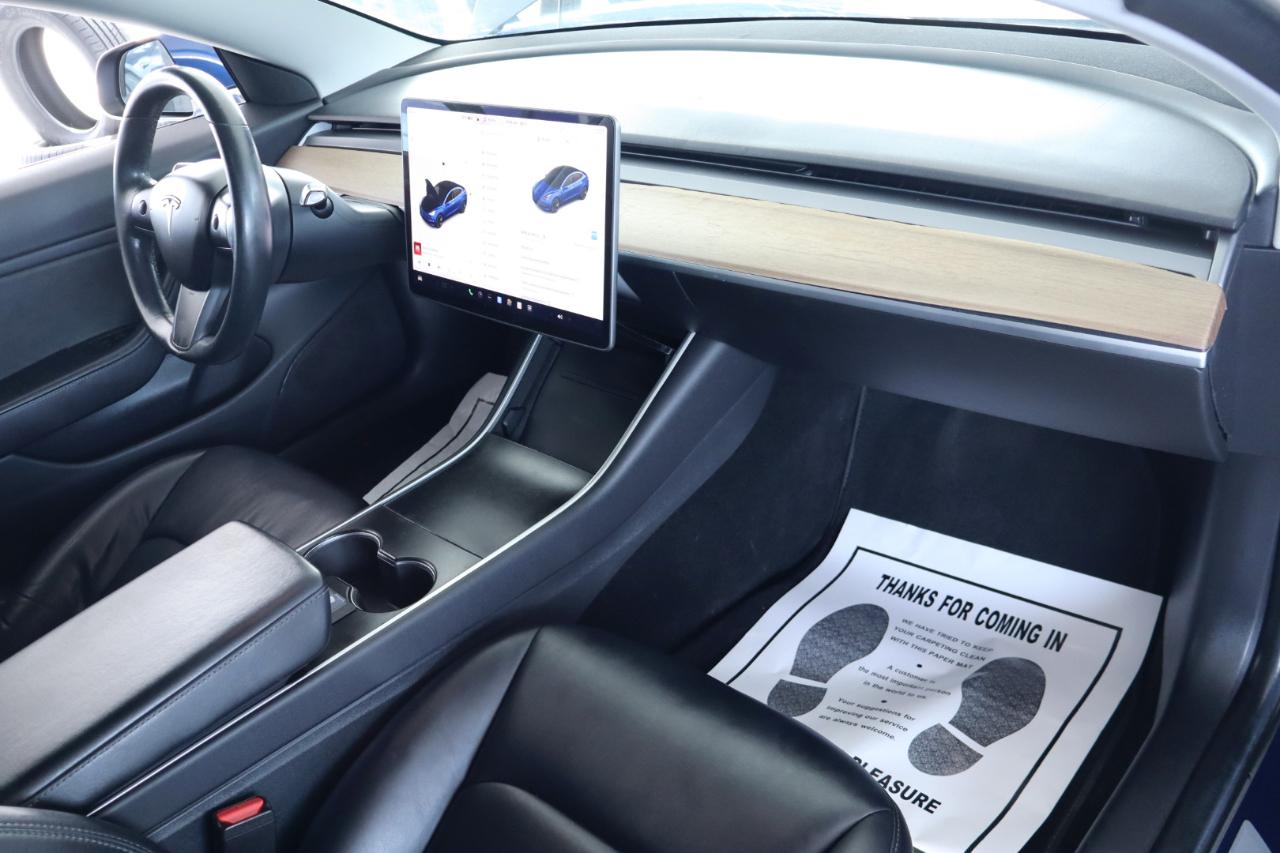 Tesla Model 3 Mid Range Battery RWD 2018