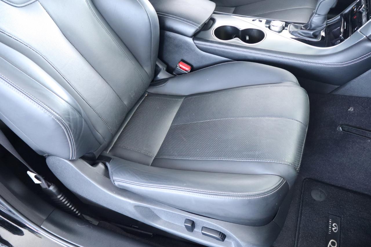 Infiniti Q60 3.0t LUXE RWD 2020