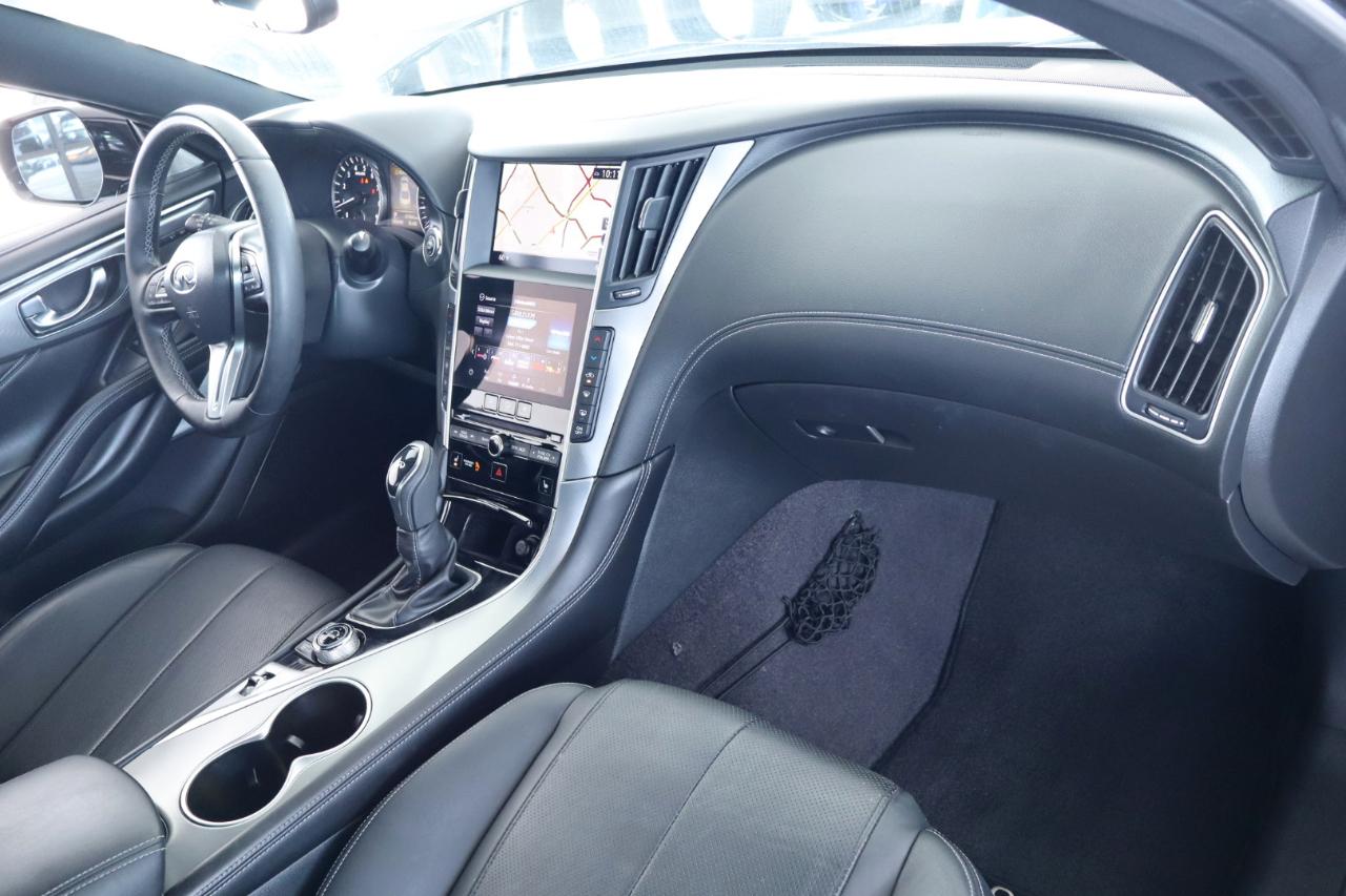 Infiniti Q60 3.0t LUXE RWD 2020