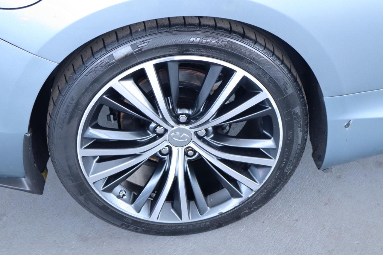 Infiniti Q60 3.0t Premium RWD 2017