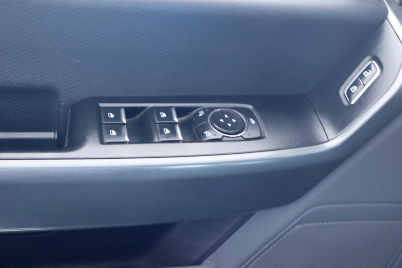 Ford F-150 4WD SuperCrew 157" Lariat 2021