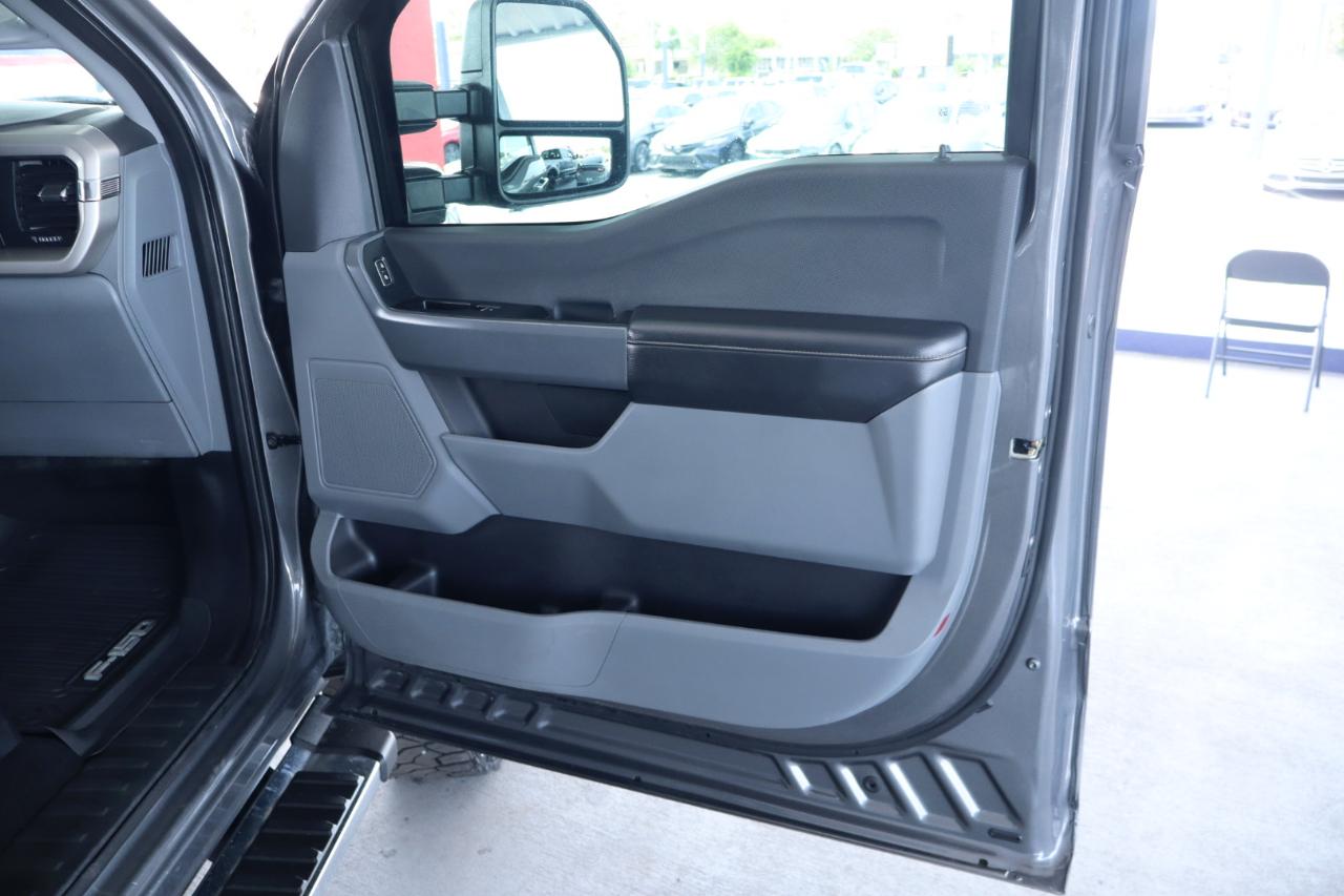 Ford F-150 4WD SuperCrew 157" Lariat 2021