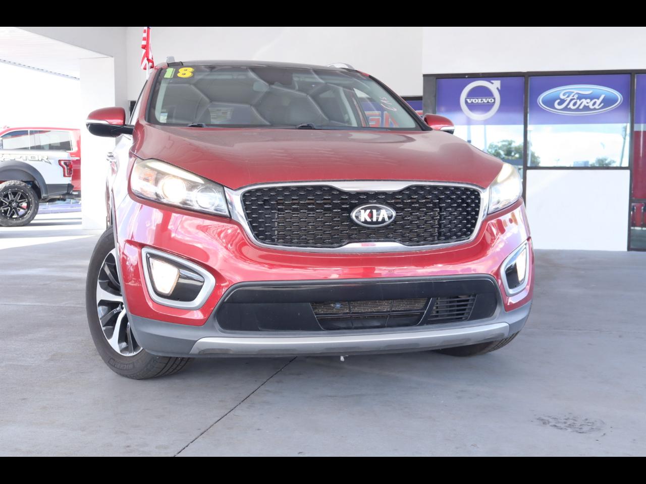 Red 2018 Kia Sorento SUV / Crossover Front-Wheel Drive 