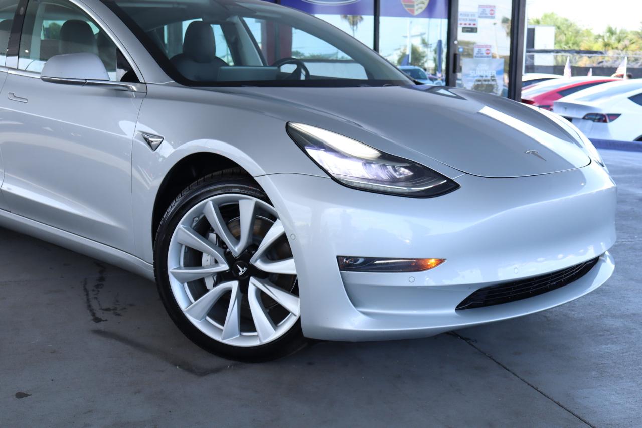 Tesla Model 3 Mid Range Battery RWD 2018