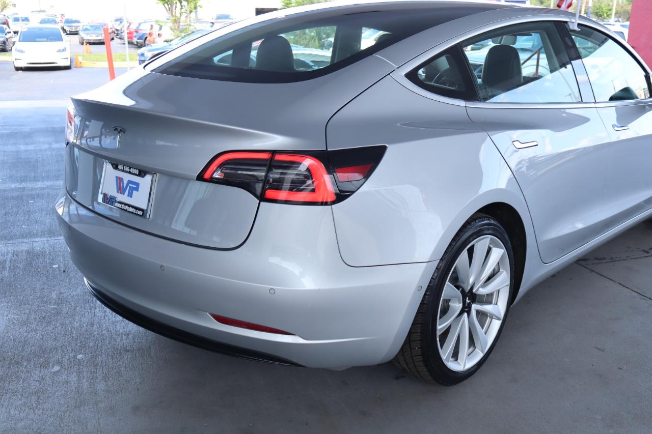 Tesla Model 3 Mid Range Battery RWD 2018