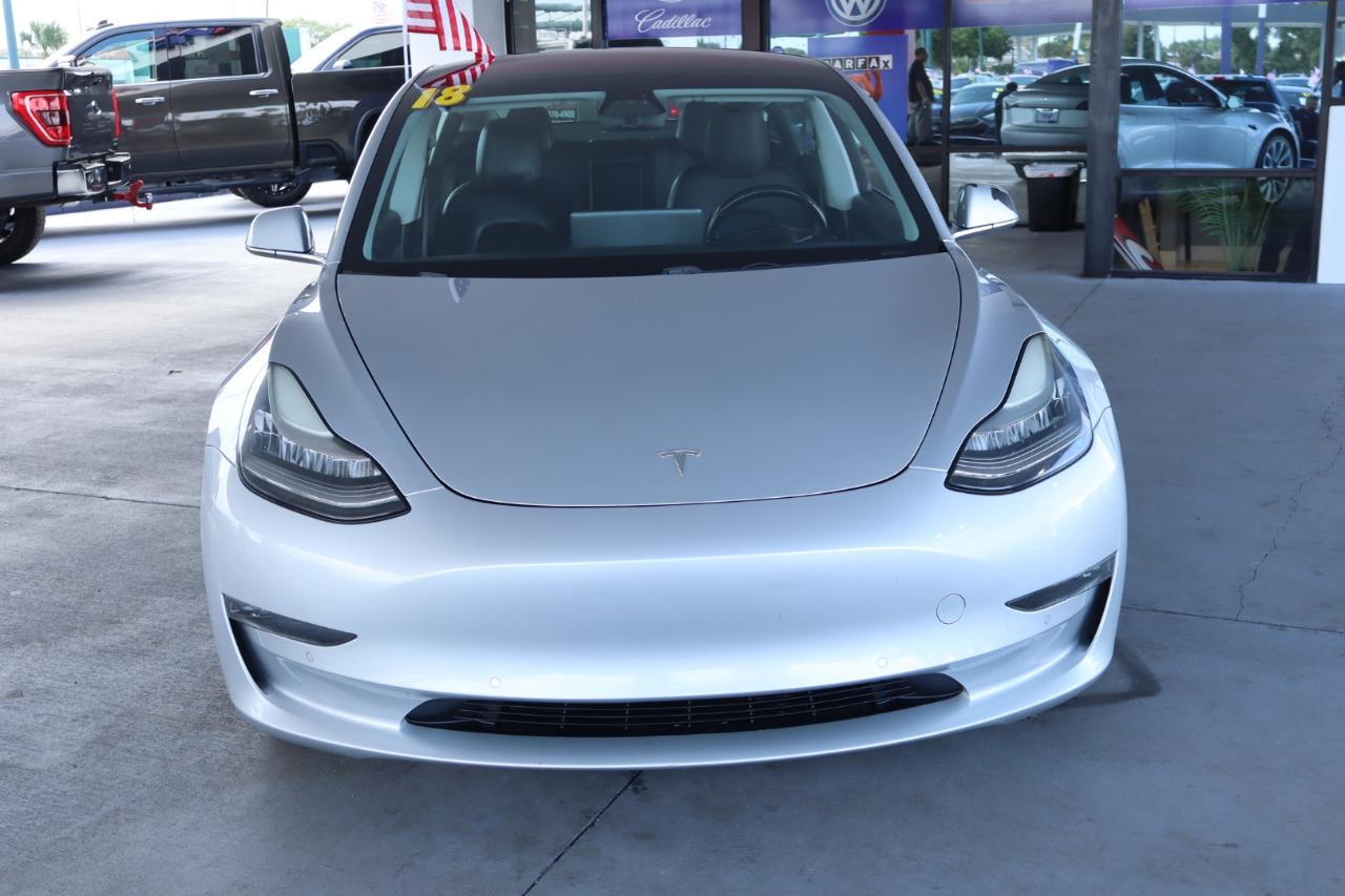 Tesla Model 3 Mid Range Battery RWD 2018