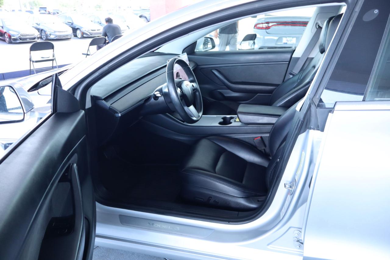 Tesla Model 3 Mid Range Battery RWD 2018