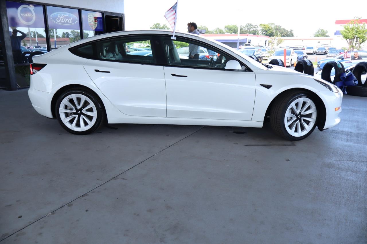 Tesla Model 3 RWD 2023