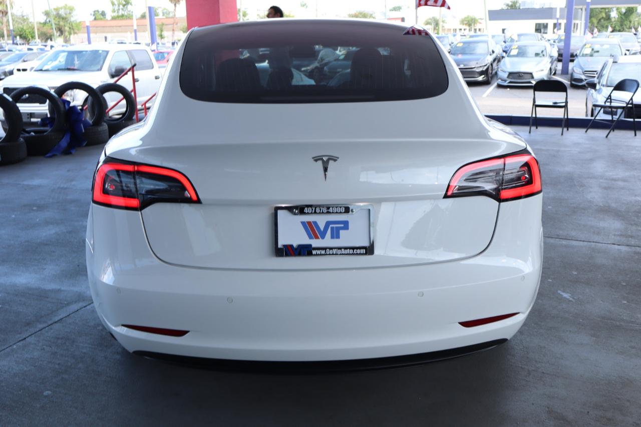Tesla Model 3 Mid Range Battery RWD 2018