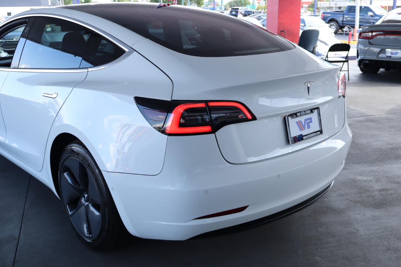 Tesla Model 3 Mid Range Battery RWD 2018
