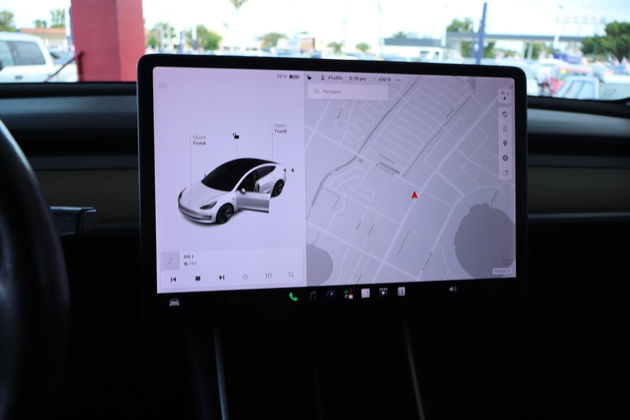 Tesla Model 3 Mid Range Battery RWD 2018