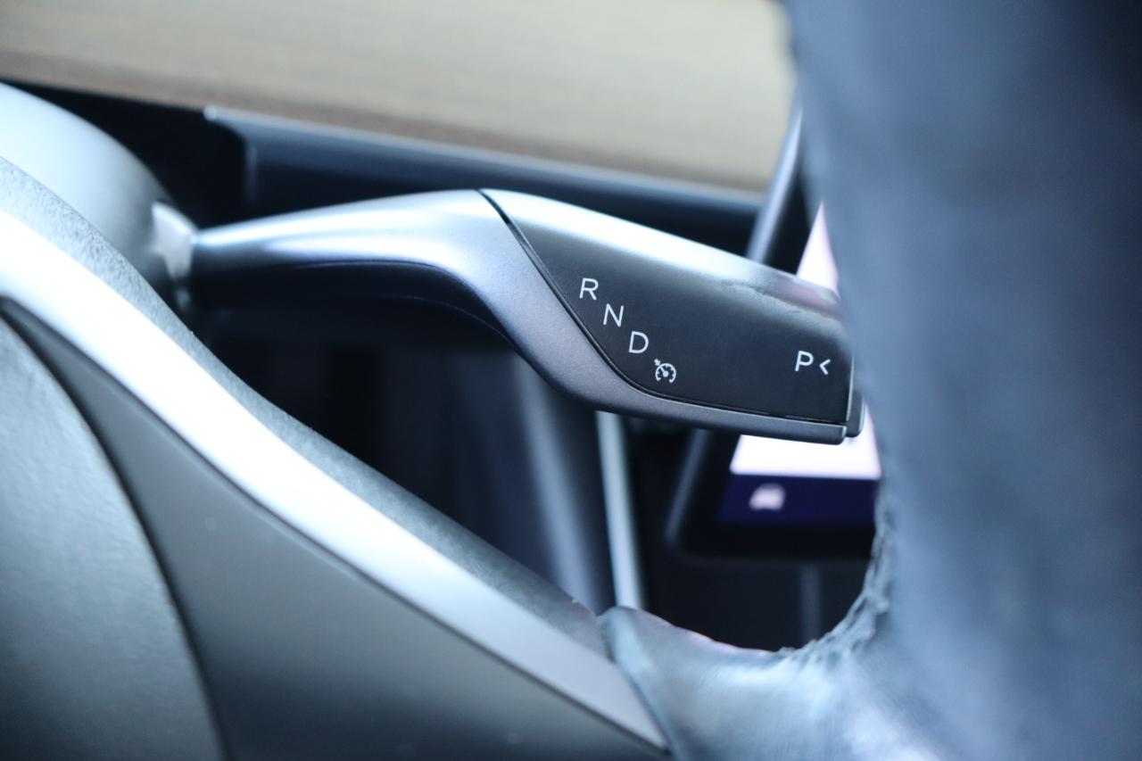 Tesla Model 3 Mid Range Battery RWD 2018